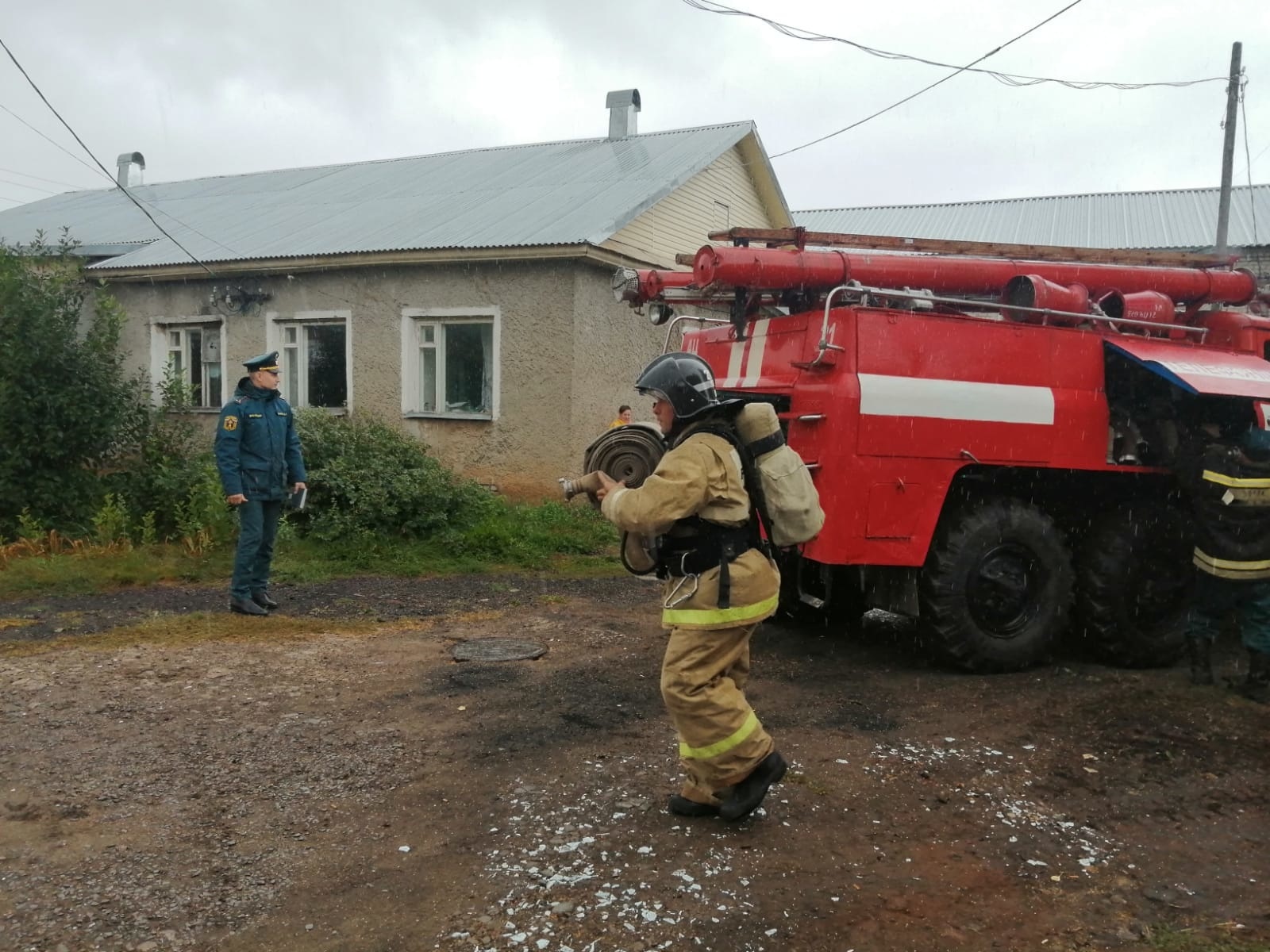 В Малмыже прoшли пожарно-тактические учения - Новости - Главное управление  МЧС России по Кировской области