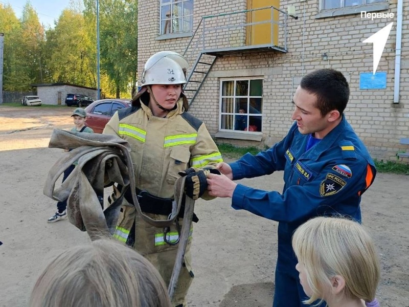 Фалёнские школьники побывали в пожарной части