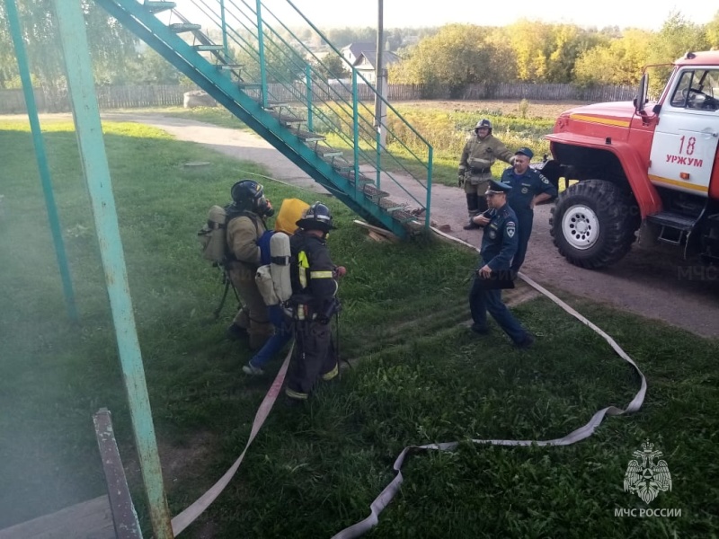 В Уржумском районе прошли очередные пожарно-тактические учения